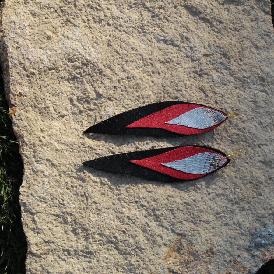 Pendientes de cuero Negro y Rojo de Vimanca Studio